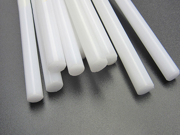 東莞PBT是什么材料？PBT有什么特點